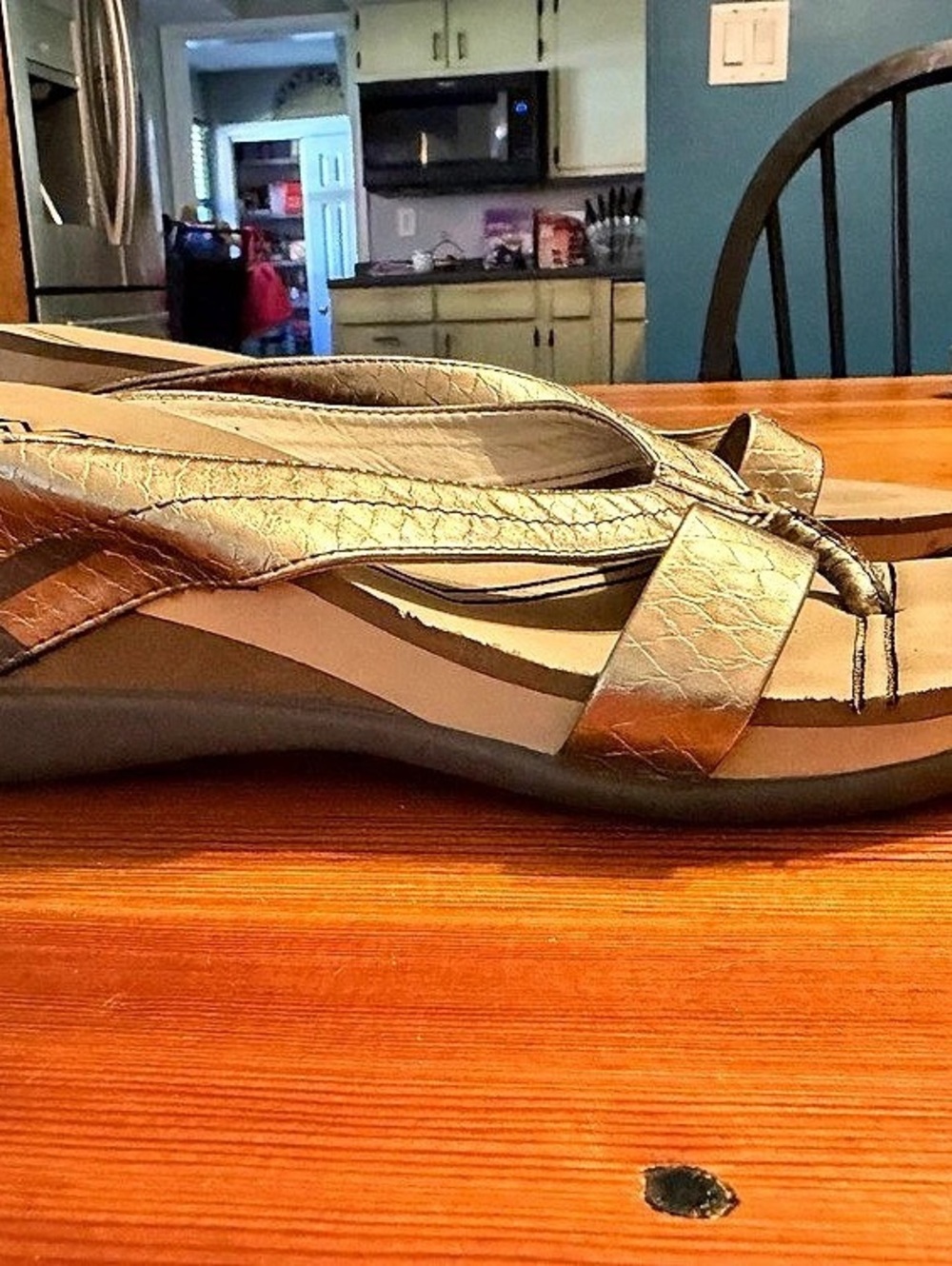 DKNY Trina Platform Wedge Thong Sandals in Gold